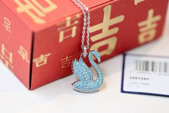 Swarovski Necklace 01lyh53